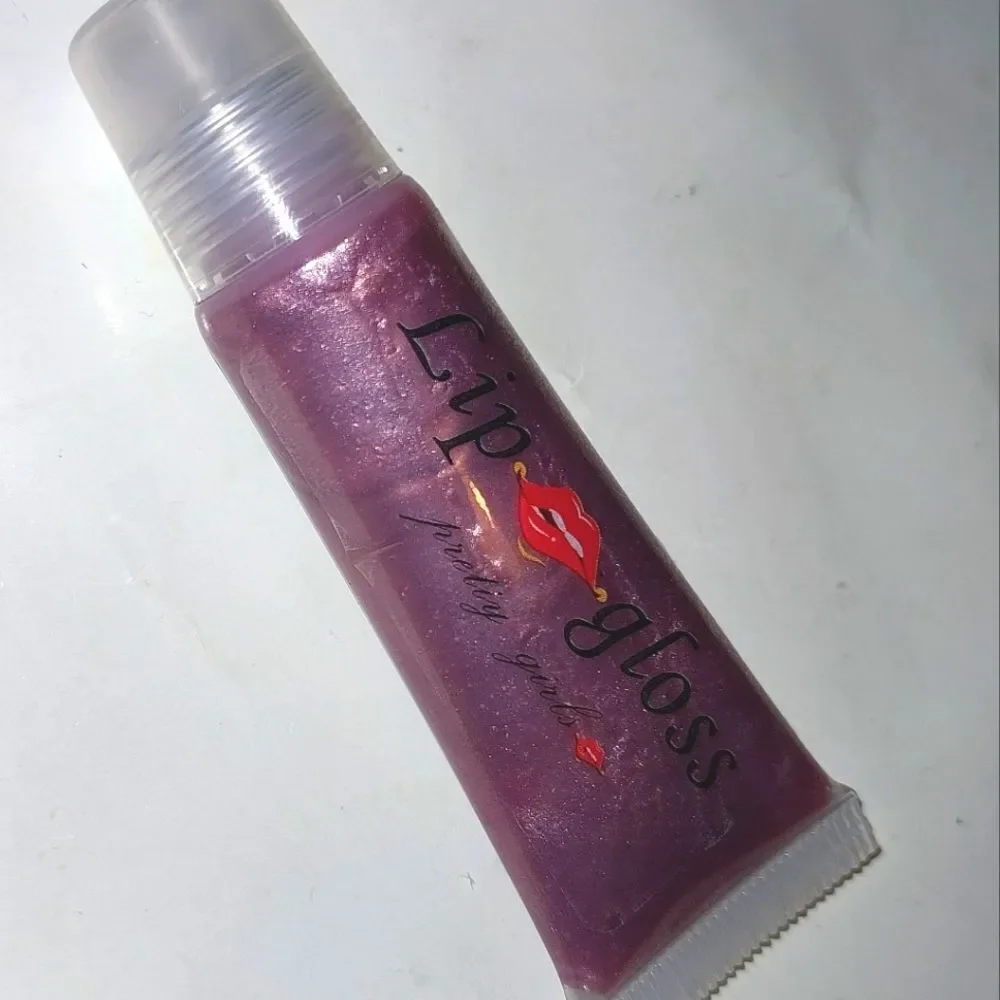 HAND Crafted from our sweet kisses line 